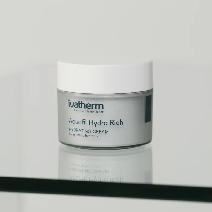 Aquafil Hydra Rich Hydrating cream