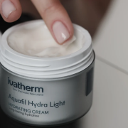 Aquafil Hydra Light Hydrating cream